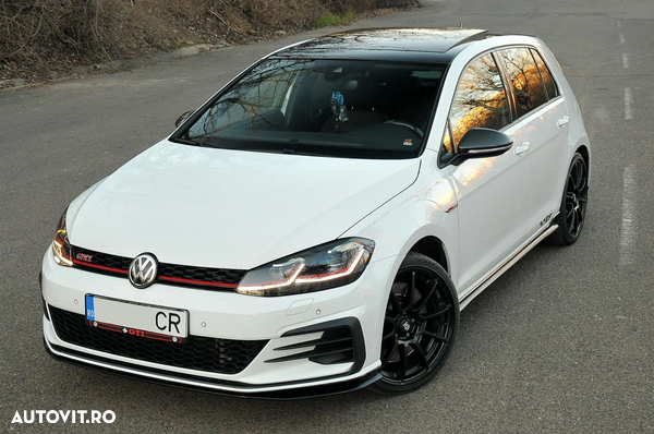 Volkswagen Golf 2.0 TSI DSG GTI Performance
