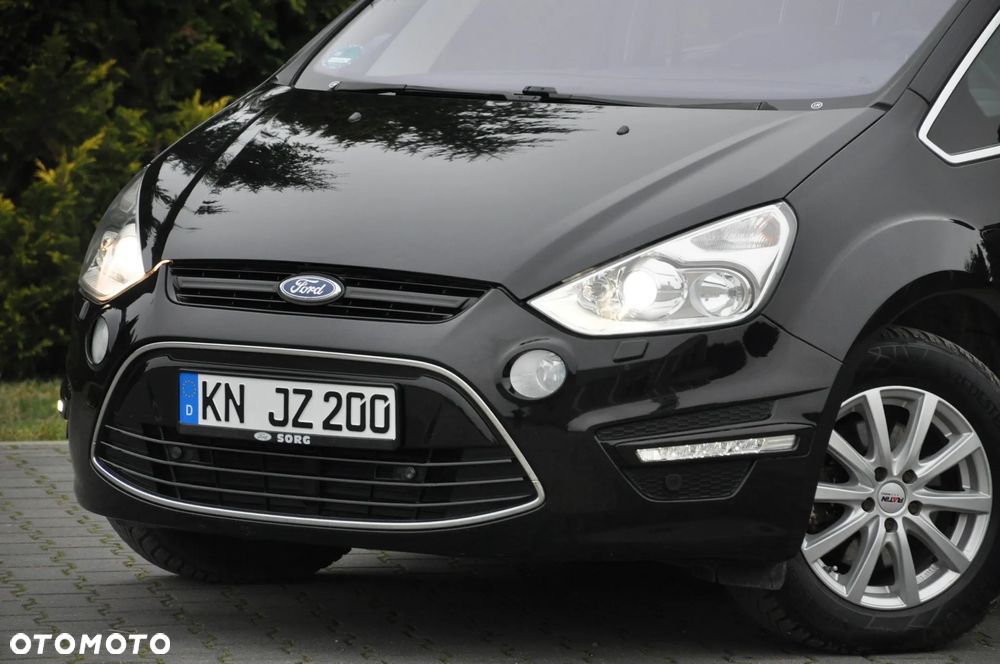 Ford S-Max - 9