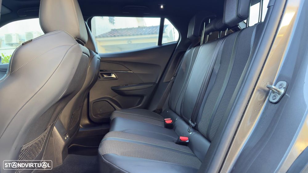 Peugeot 2008 1.2 PureTech GT Pack EAT8 - 8