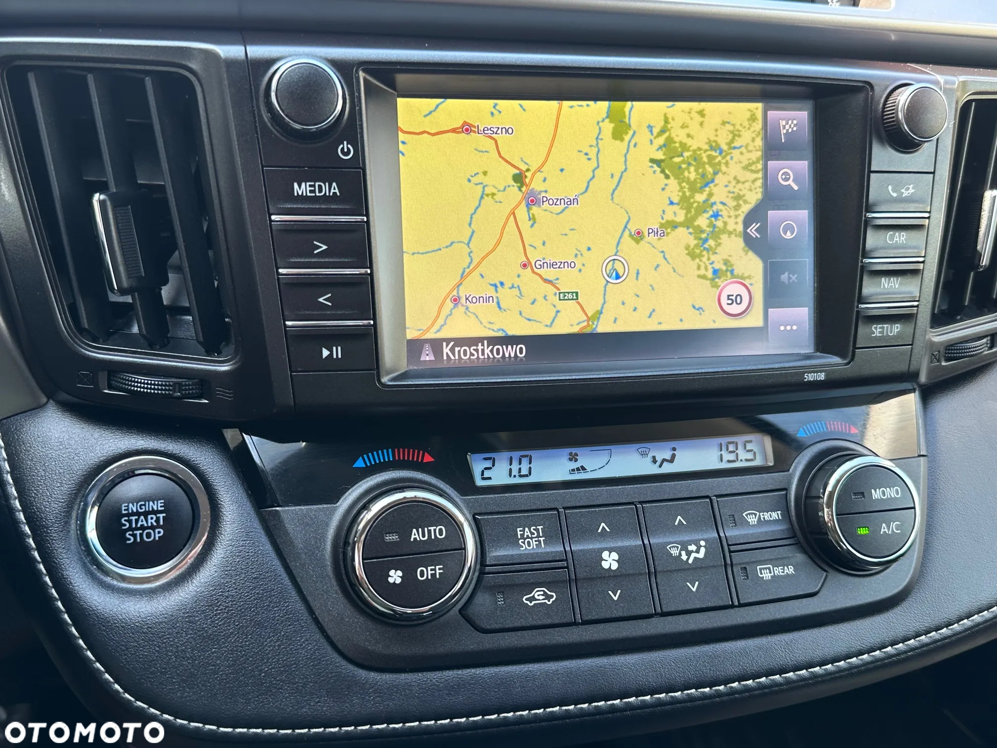 Toyota RAV4 2.0 4x4 Start&Stop Executive - 26