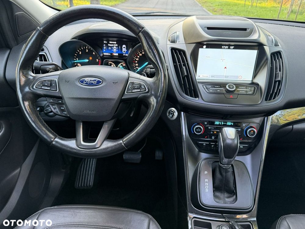 Ford Kuga - 39