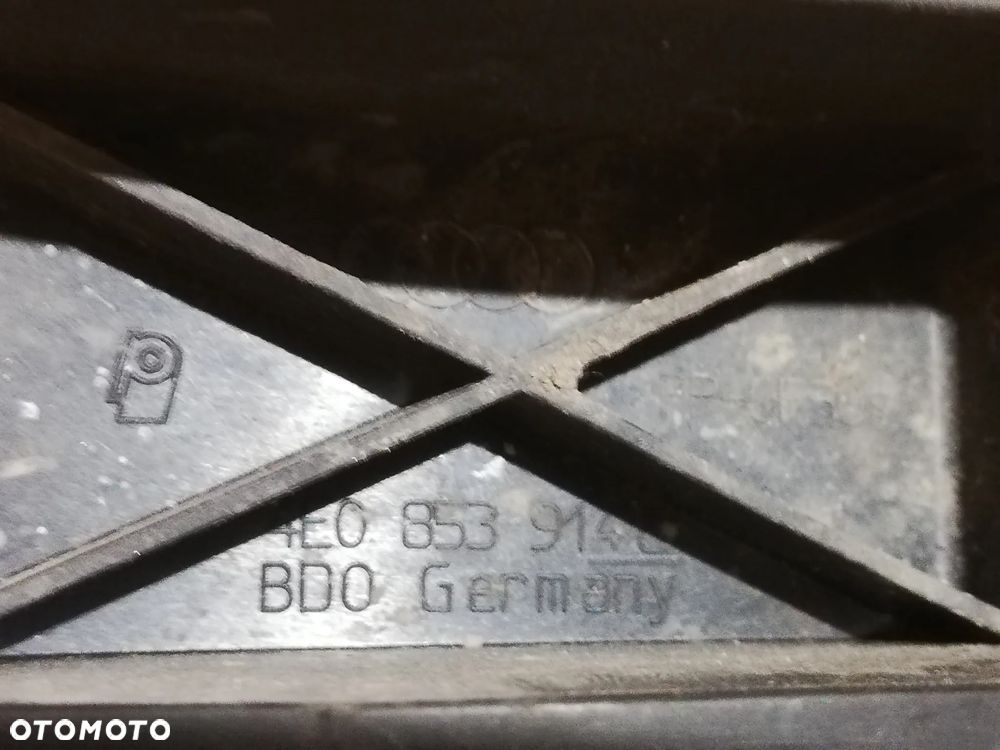ŚLIZG ZDERZAKA PRAWY LEWY TYŁ AUDI A8 D3 4E0853914C 4E0853913C - 2