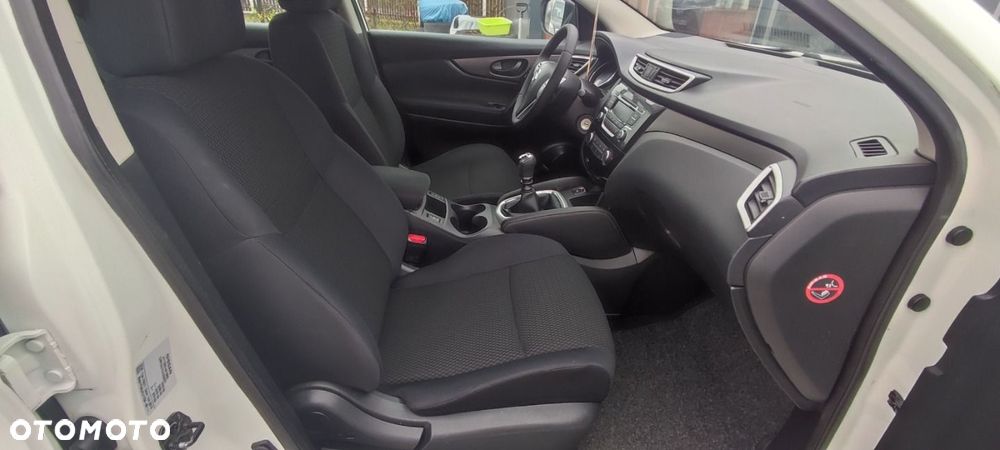 Nissan Qashqai - 12