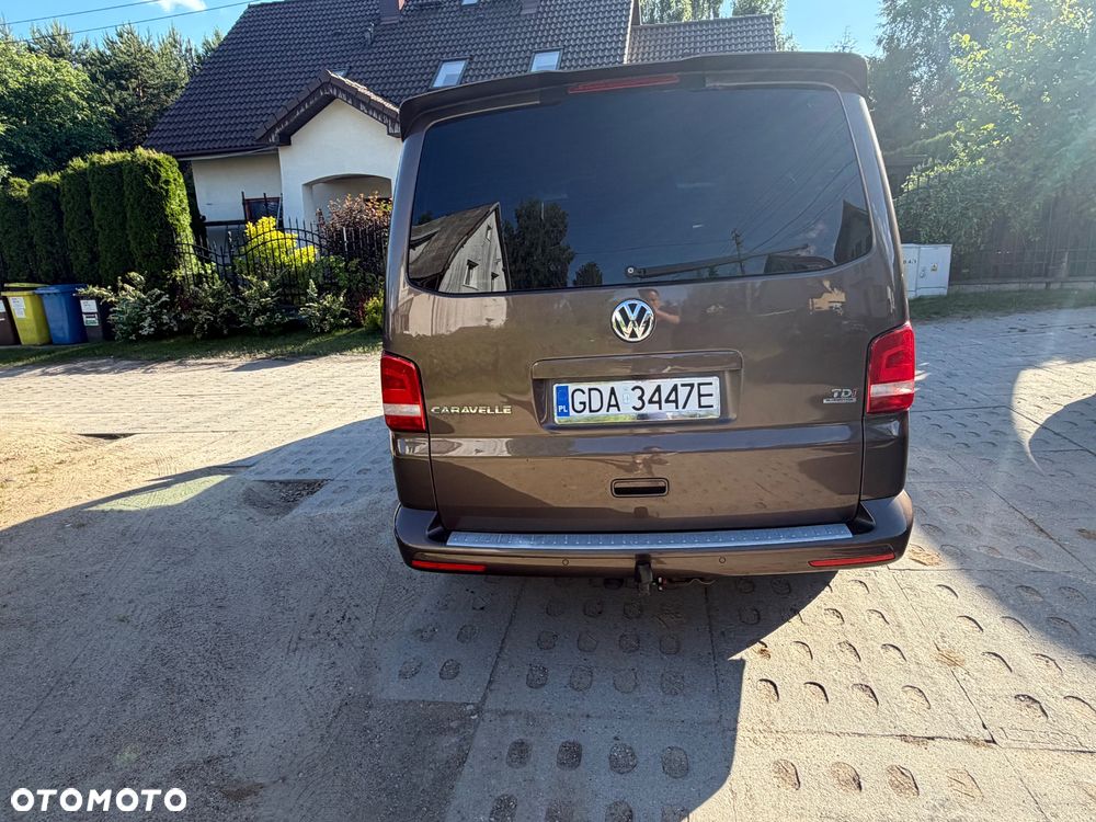 Volkswagen Caravelle - 5