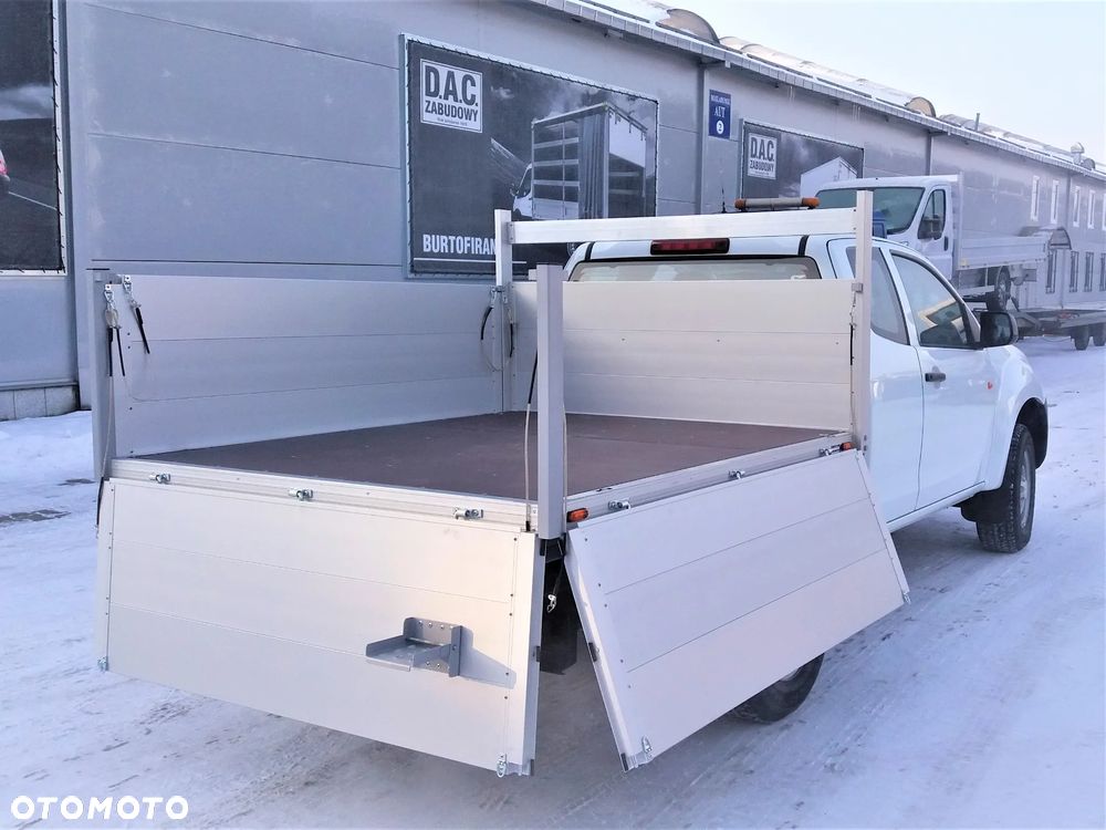 Skrzynia otwarta do dowolnego auta pick-up - 11