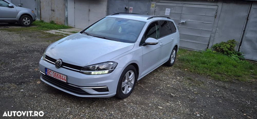 Volkswagen Golf 1.6 TDI (BlueMotion Technology) Comfortline - 1
