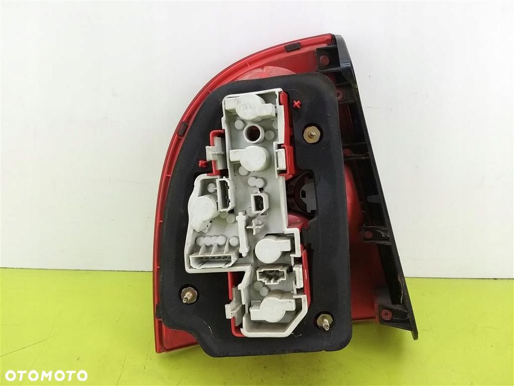 Lampa prawa tylna tył VW Passat B5 FL SEDAN 2000-2005 LIFT 58221 ORYGINAŁ - 4
