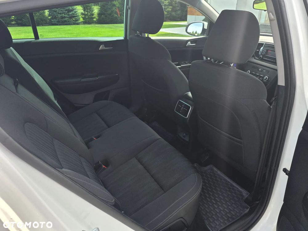 Kia Sportage 1.6 GDI 2WD Attract - 17