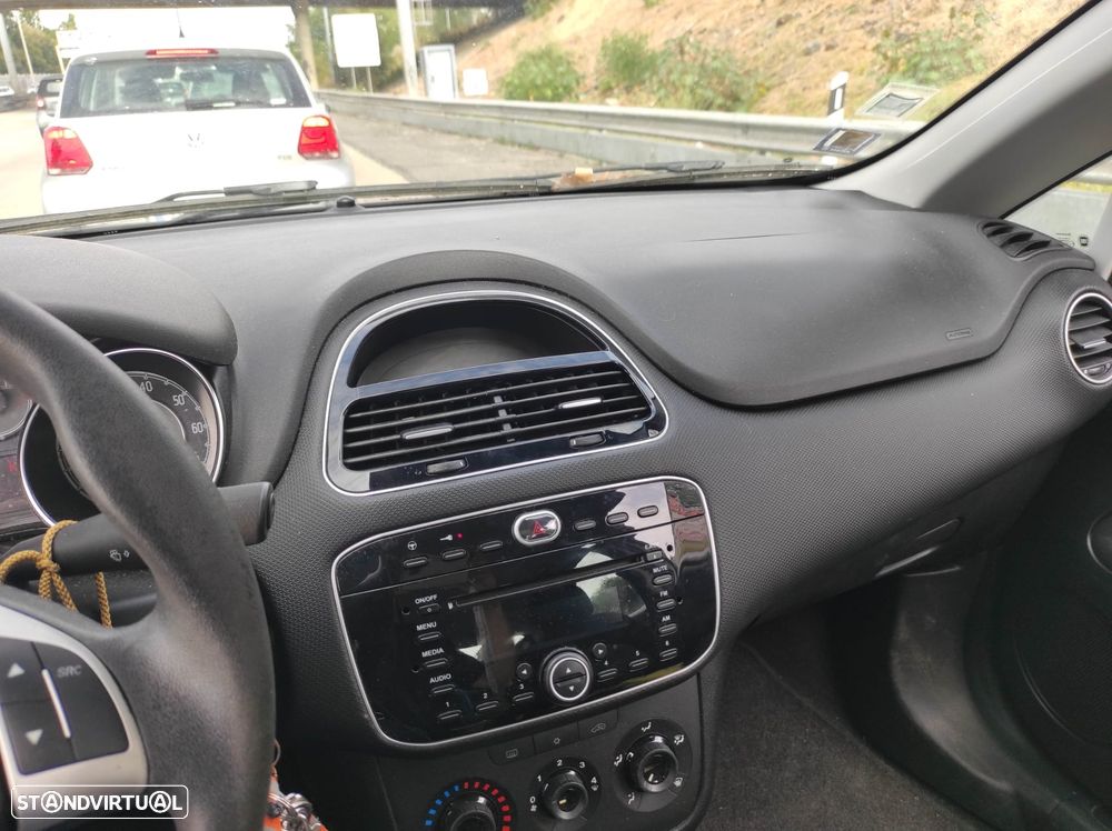 Fiat Punto 1.2 Easy S&S - 9