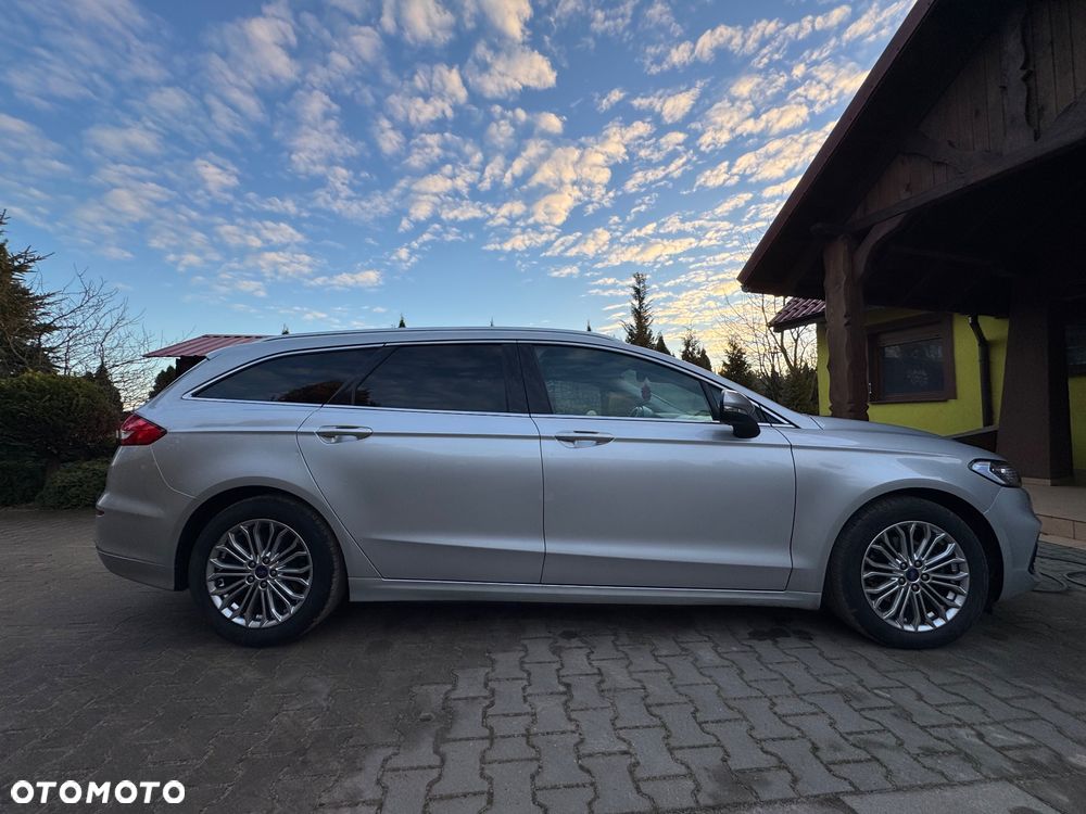 Ford Mondeo ver-2-0-tdci-titanium-powershift - 4
