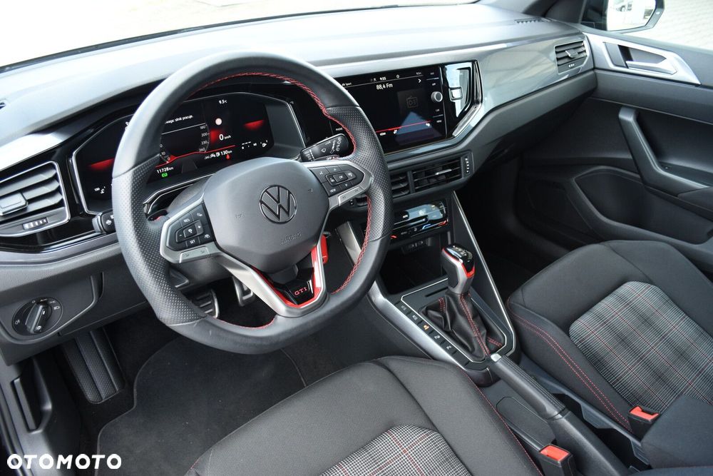 Volkswagen Polo 2.0 TSI GTI DSG - 9
