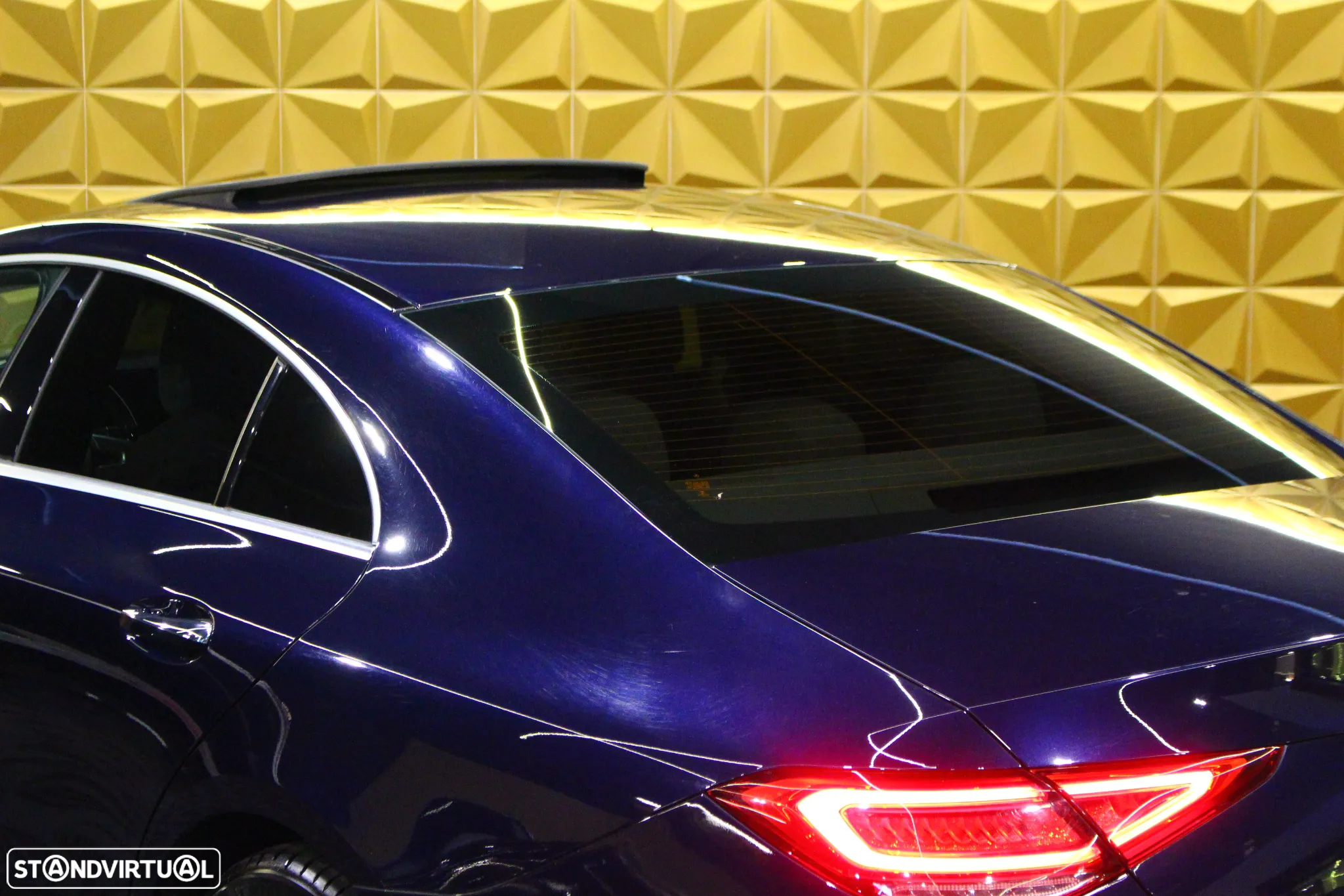 Mercedes-Benz CLS 300 d - 8