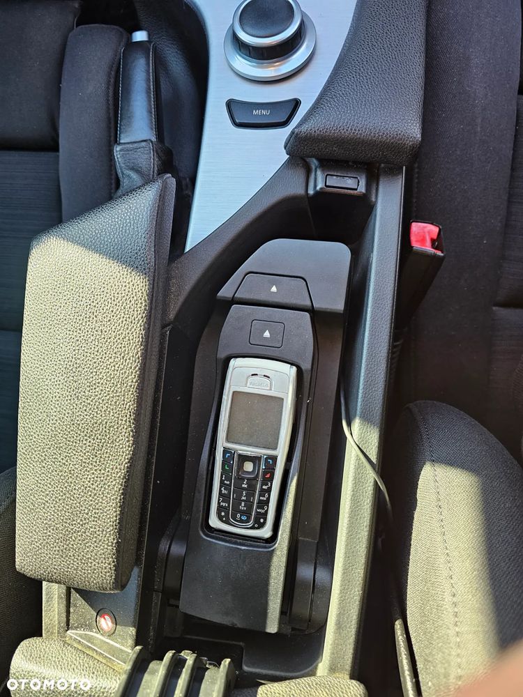 BMW Seria 5 520d Touring - 29