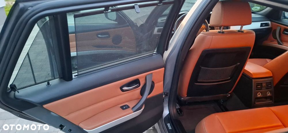 BMW Seria 3 320d Efficient Dynamics Edition Edition Luxury Line Purity - 20