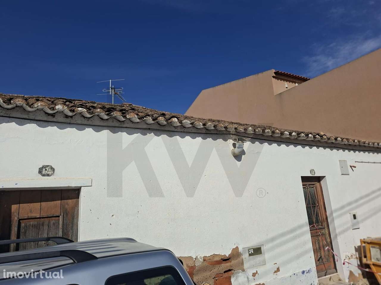 Moradia para Recuperar  em Odiáxere - Grande imagem: 5/18