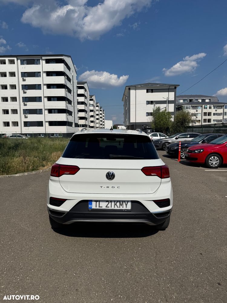 Volkswagen T-Roc - 5