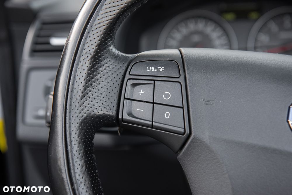 Volvo C70 2.4i Summum - 17