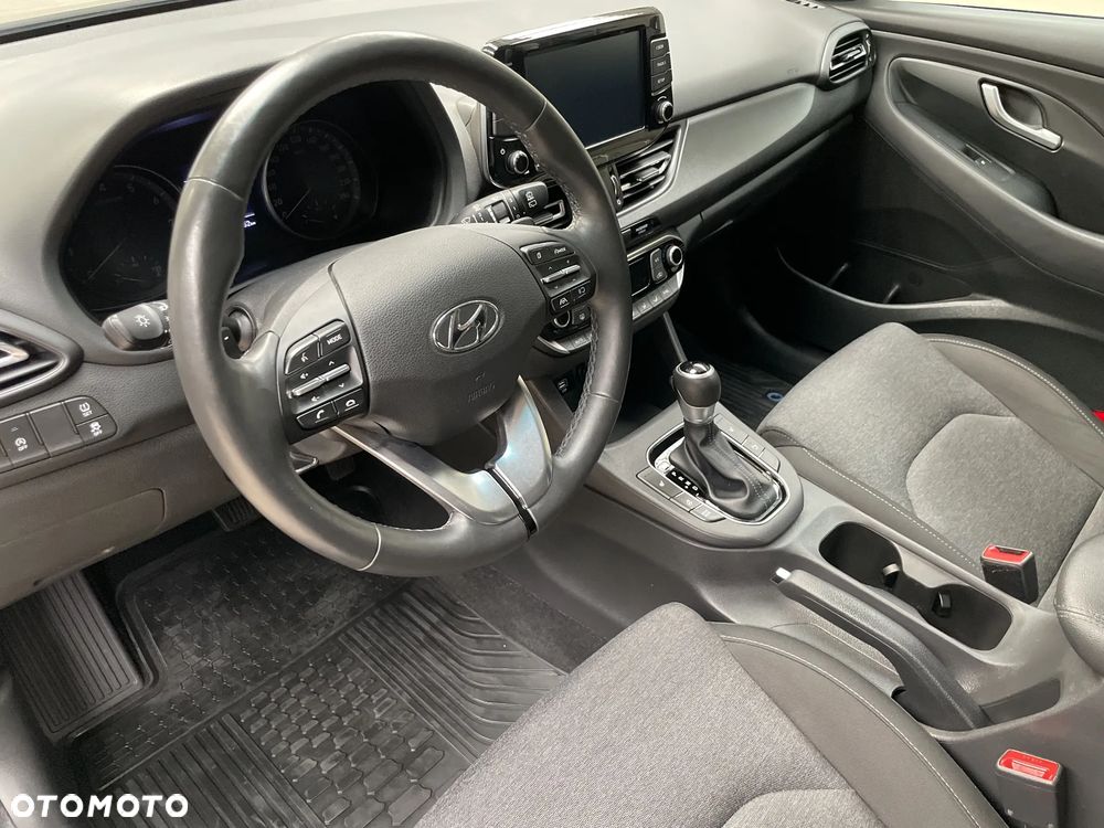 Hyundai i30 1.0 T-GDI Smart DCT - 10