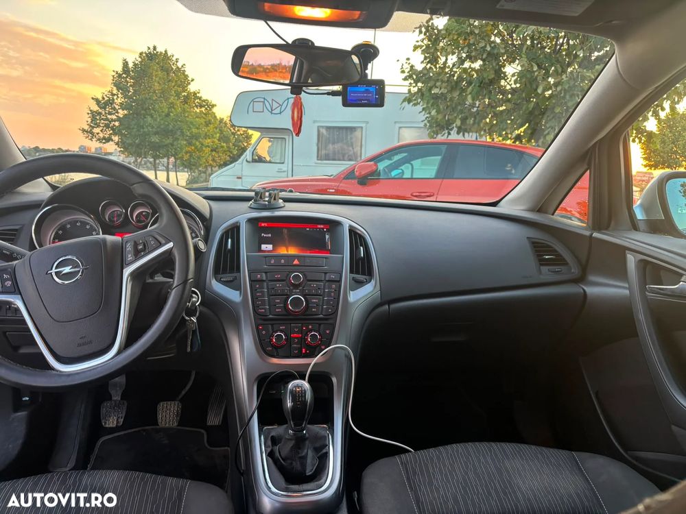 Opel Astra - 6