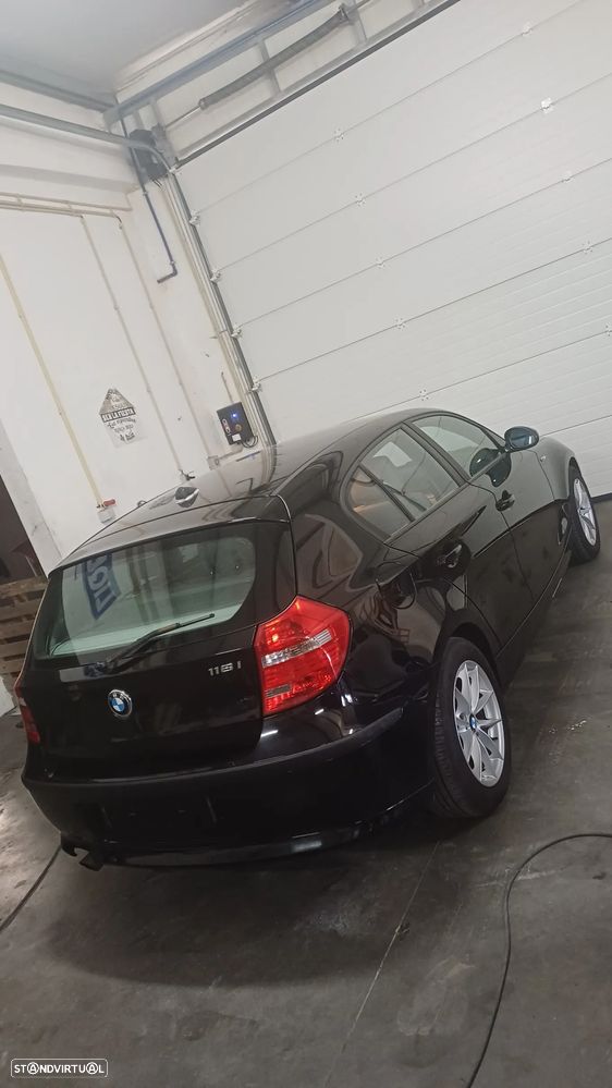 BMW 116 i - 9