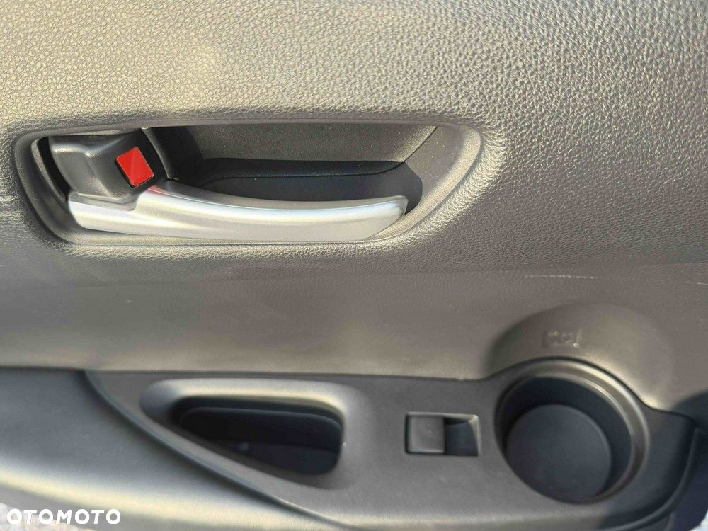 Toyota Corolla Cross - 14