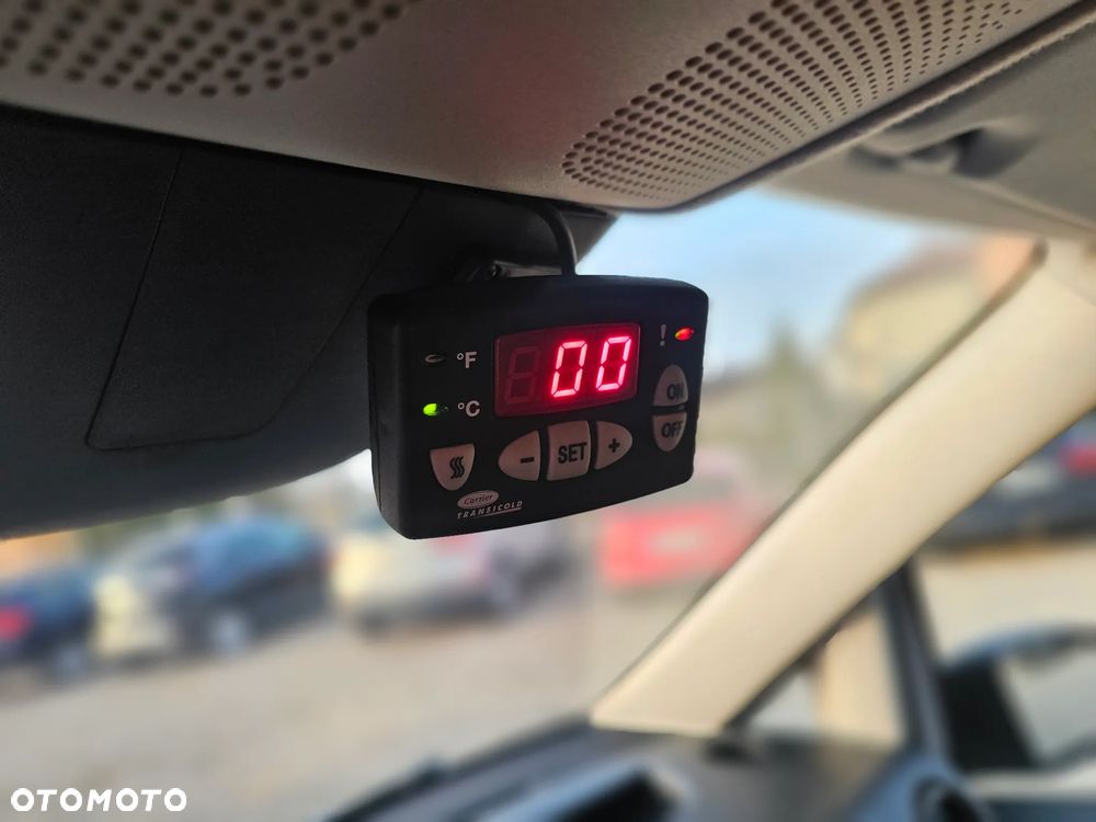 Mercedes-Benz Vito - 10