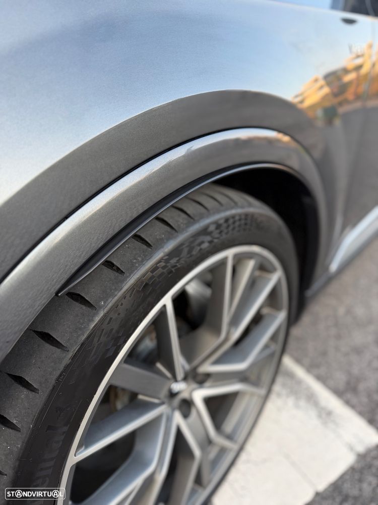 Audi SQ7 4.0 TDI V8 quattro Tiptronic 7L - 27