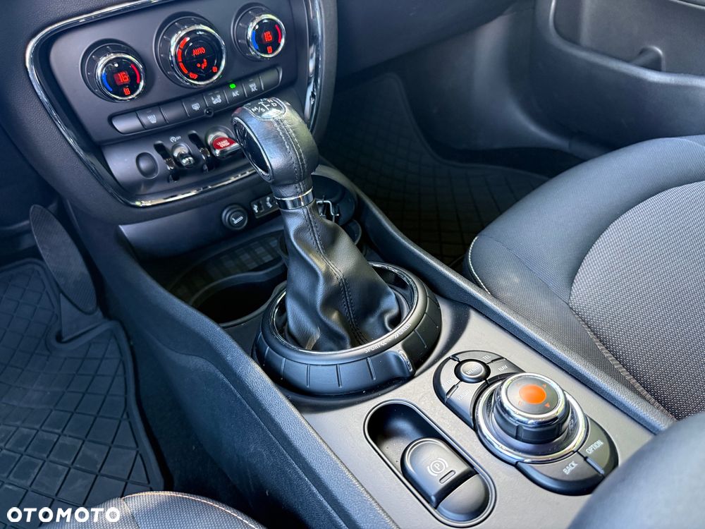 MINI Clubman Cooper D - 6