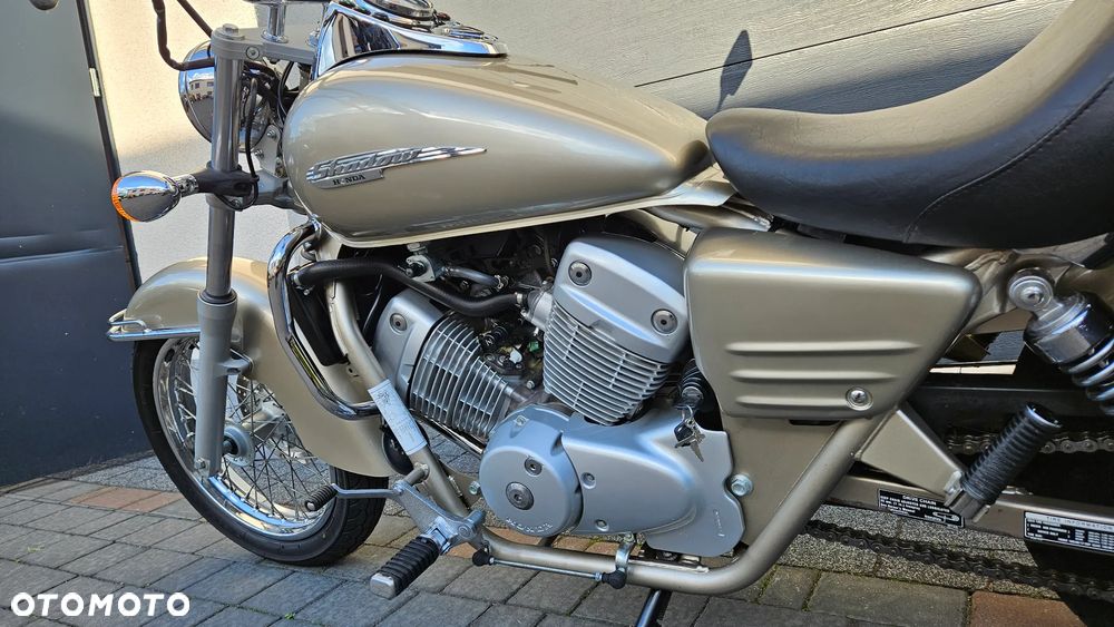 Honda Shadow - 4
