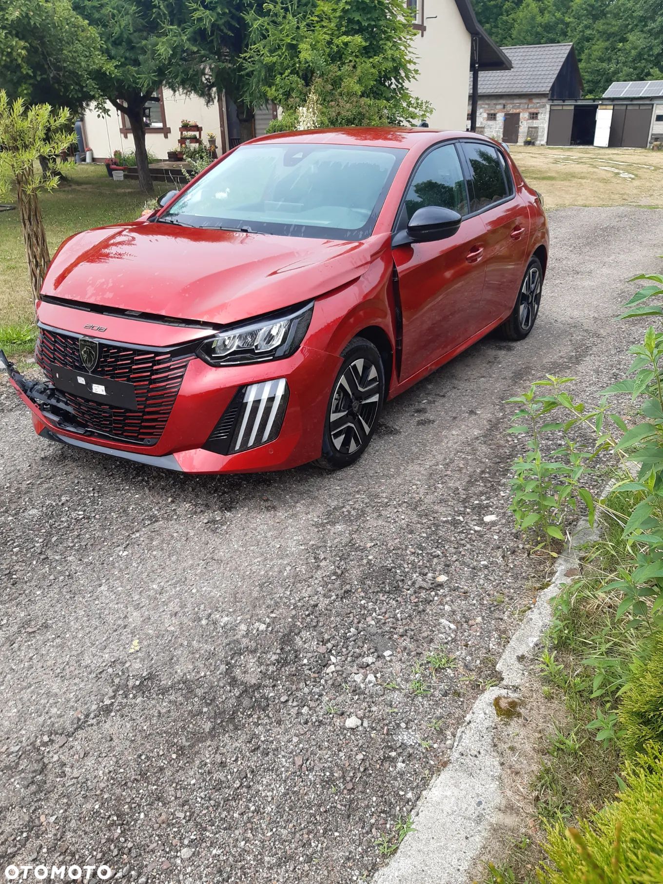 Peugeot 208 1.2 mHEV Allure - 1