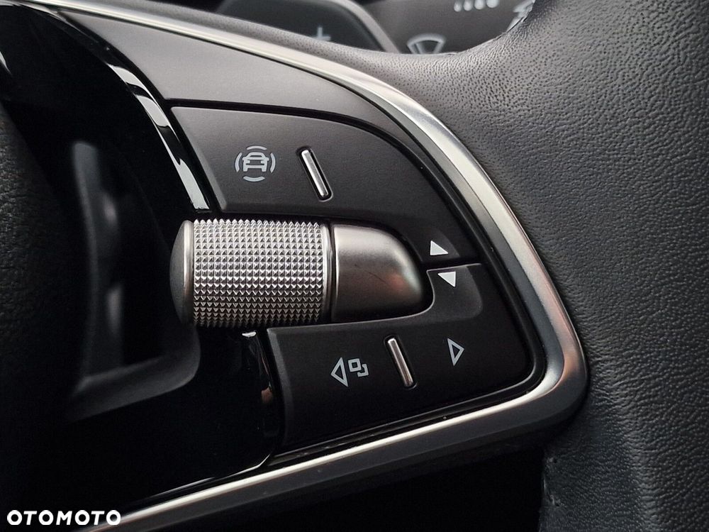 Skoda Kamiq 1.0 TSI Selection DSG - 22