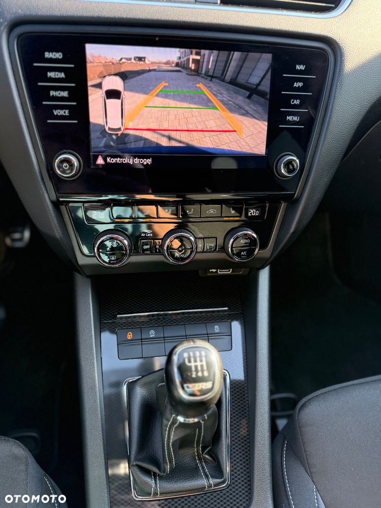Skoda Octavia 2.0 TDI (Green tec) RS - 22