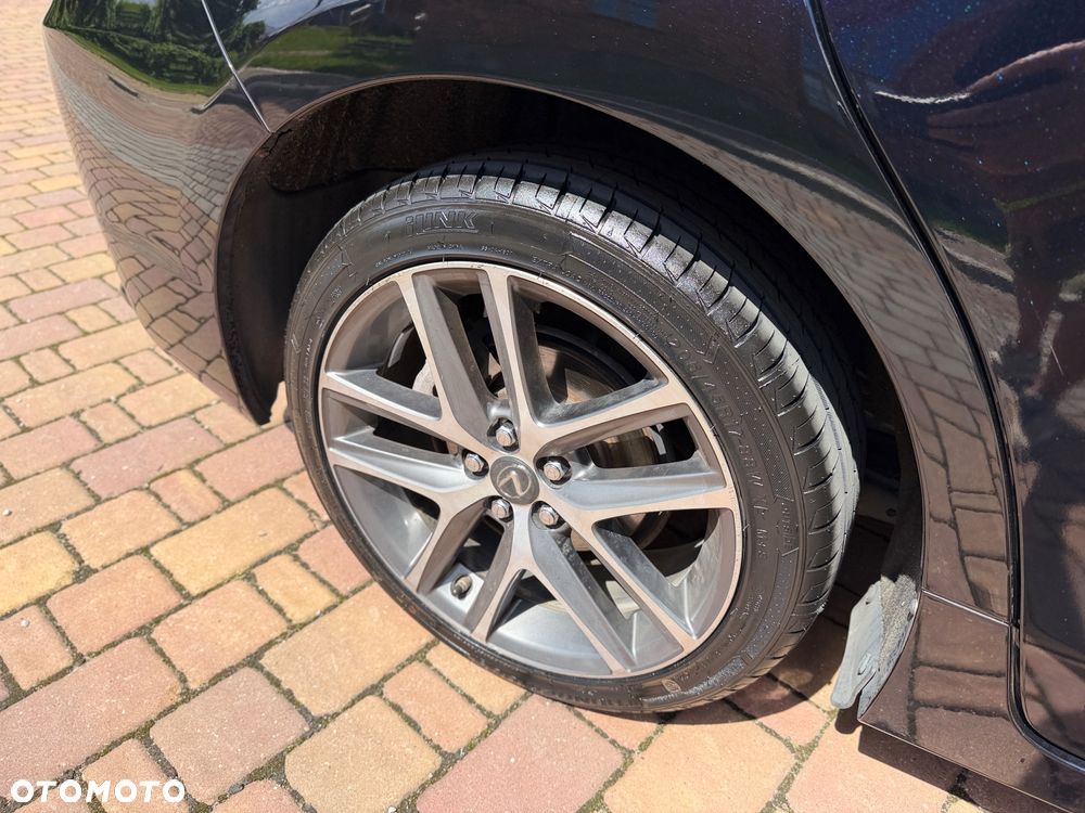 Lexus CT 200h Business - 32