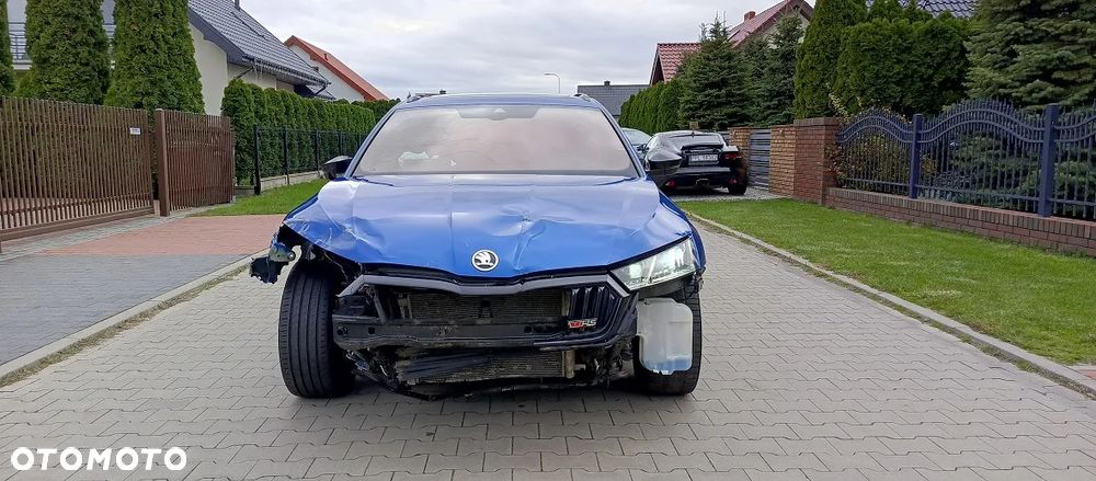 Skoda Octavia 2.0 TDI DSG 4x4 RS First Edition - 8