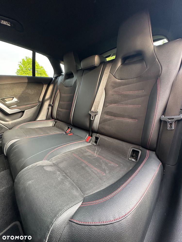 Mercedes-Benz CLA 180 d 8G-DCT AMG Line Advanced Plus - 9