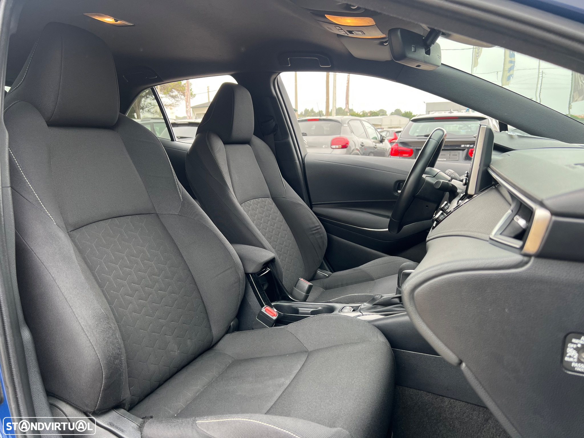 Toyota Corolla 1.8 Hybrid Comfort+P.Sport - 18