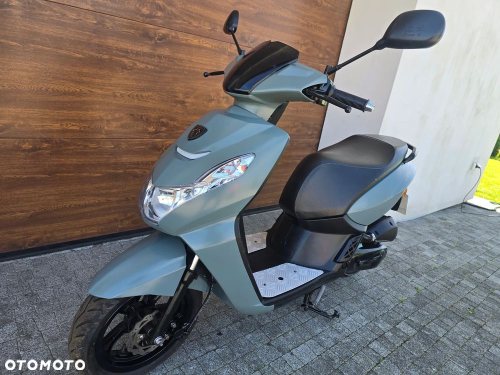 Peugeot Kisbee - 2