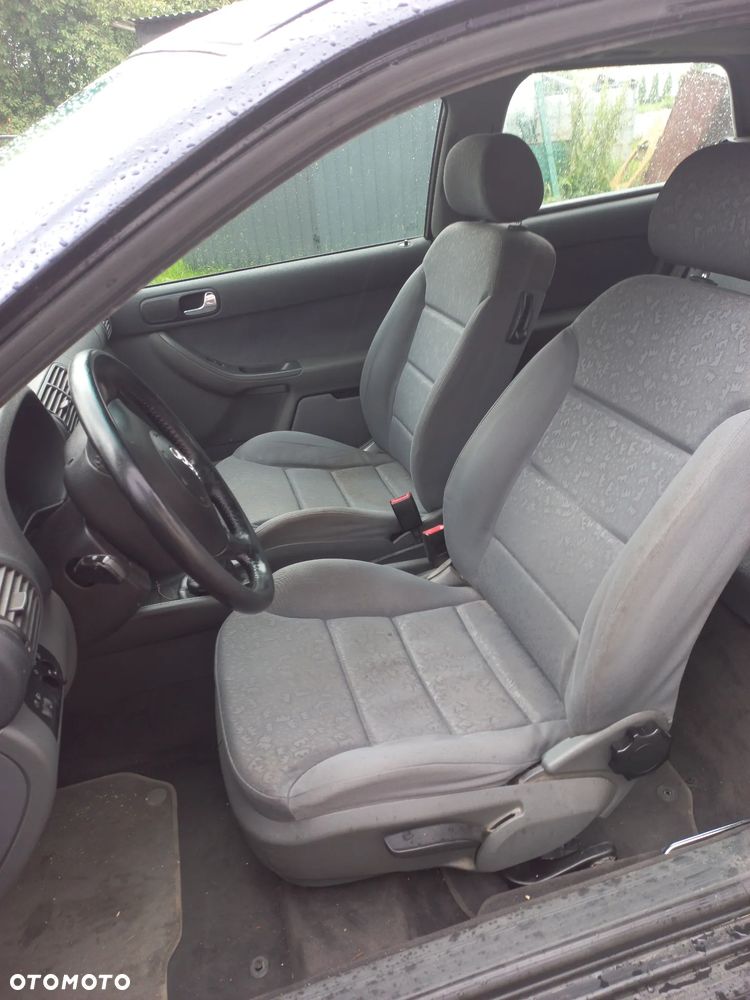 Audi A3 3-drzwiowe - 4