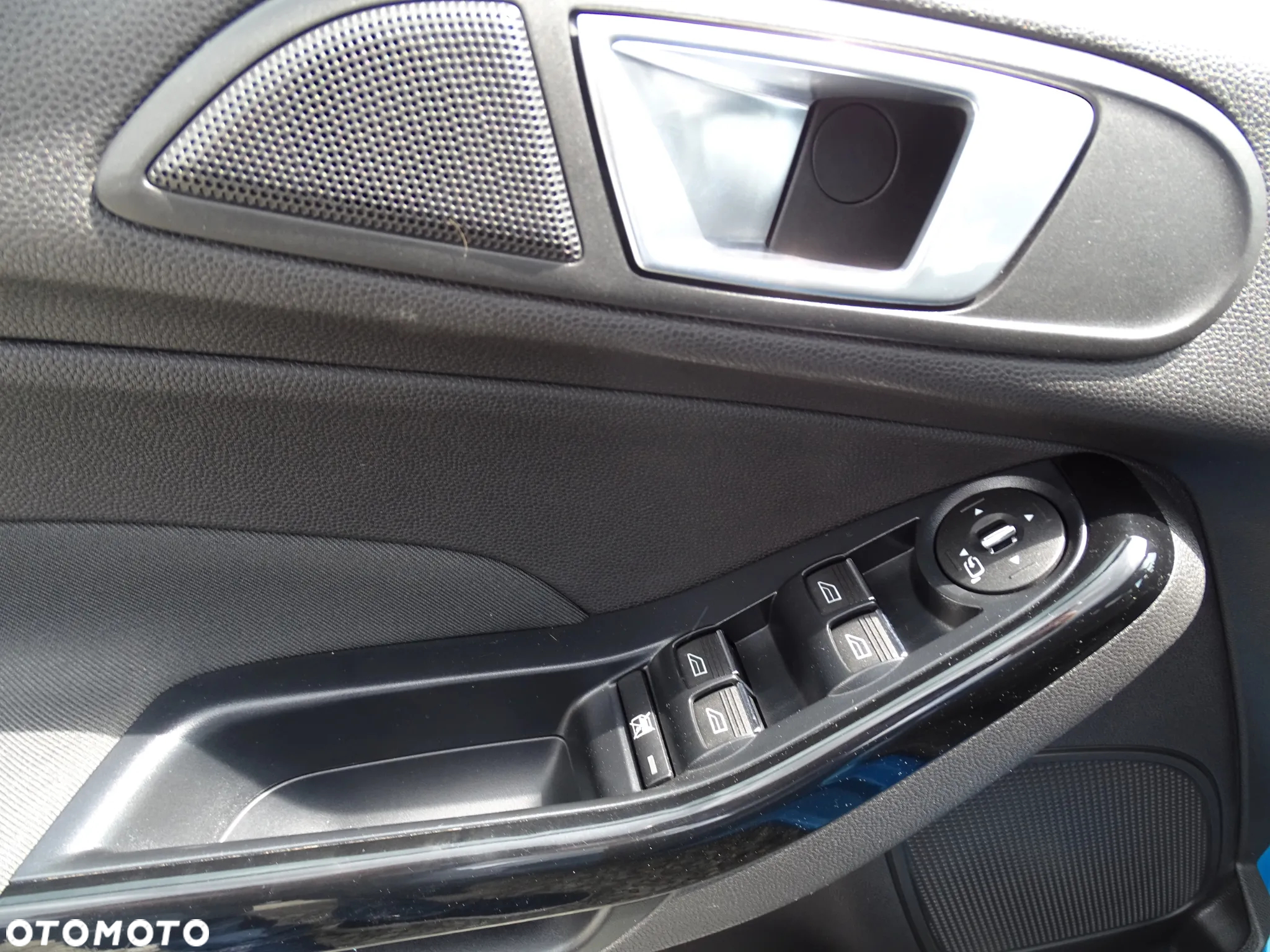 Ford Fiesta - 28