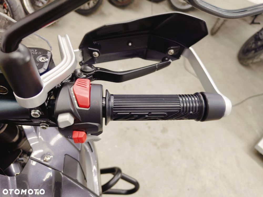 Benelli TRK 502 - 14