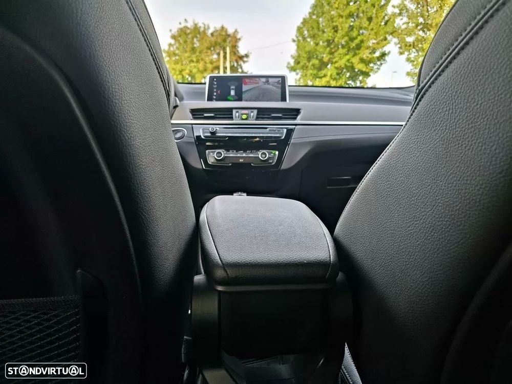 BMW X2 25 e xDrive Pack M - 26