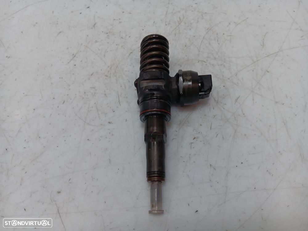 INJETOR VOLKSWAGEN POLO IV 9N1 - 1
