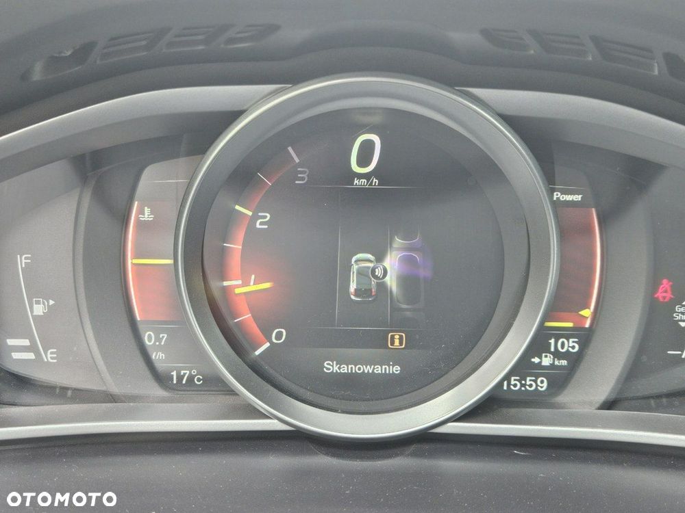 Volvo V40 T2 RDesign - 33
