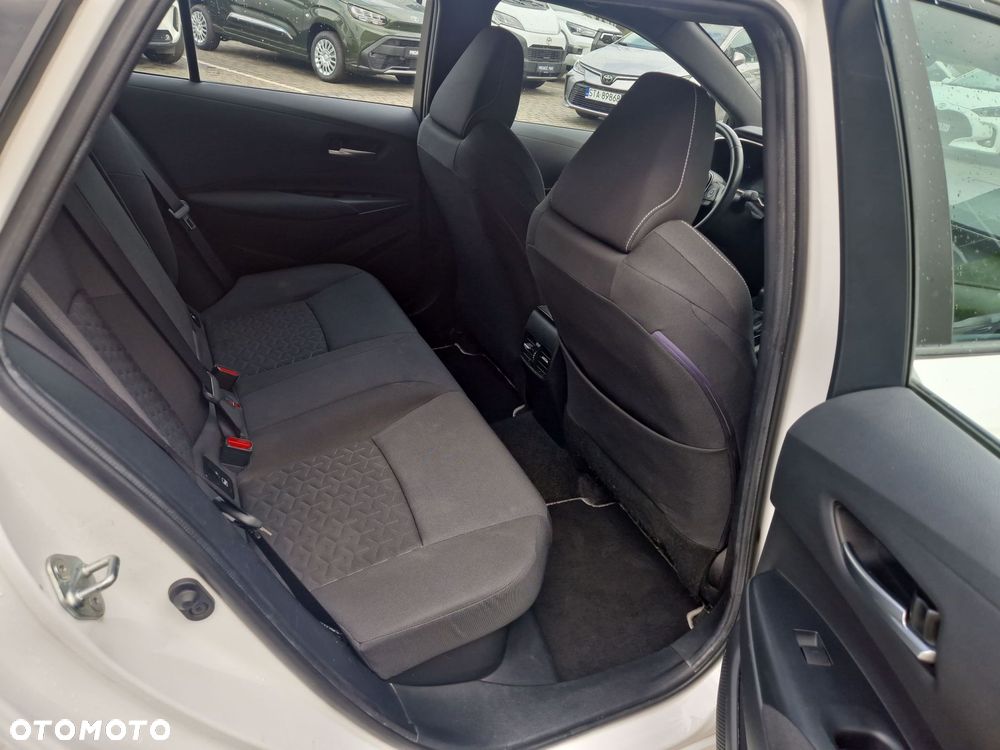 Toyota Corolla 2.0 Hybrid Comfort - 13