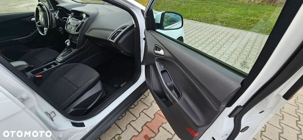 Ford Focus 1.0 EcoBoost Active - 10
