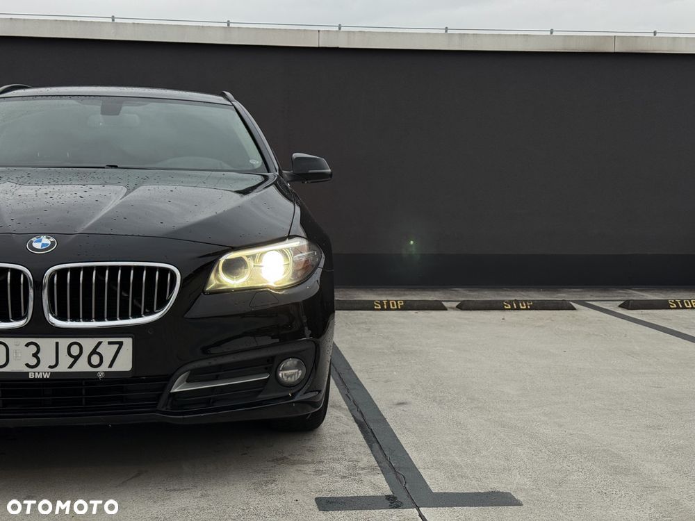 BMW Seria 5 520d xDrive Sport Line - 4