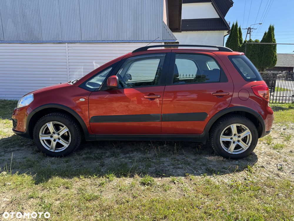 Suzuki SX4 1.6 Comfort 4WD - 5