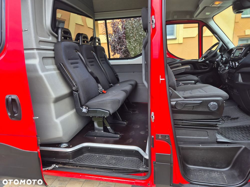 Iveco IVECO 35S18 BRYGADÓWKA KLIMATRONIK MAX LEDY TEMPOMAT - 25