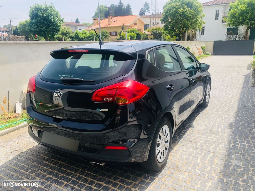 Kia Ceed 1.4 CRDi - 4