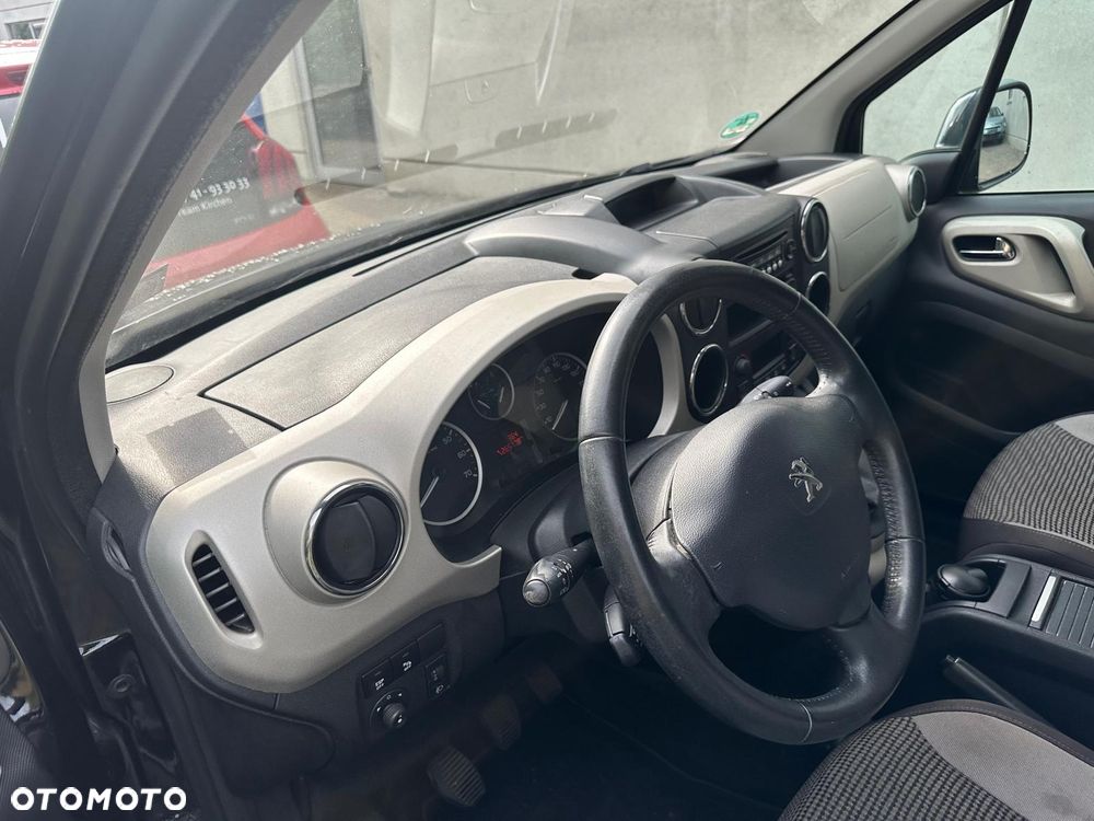 Peugeot Partner - 11